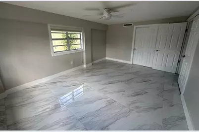 765 E Dayton Cir, Fort Lauderdale, FL 33312 - Photo 16