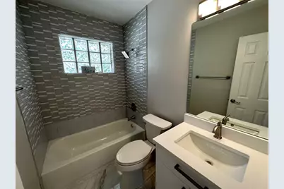 765 E Dayton Cir, Fort Lauderdale, FL 33312 - Photo 26