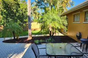 765 E Dayton Cir, Fort Lauderdale, FL 33312 - Photo 4