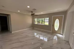 765 E Dayton Cir, Fort Lauderdale, FL 33312 - Photo 14