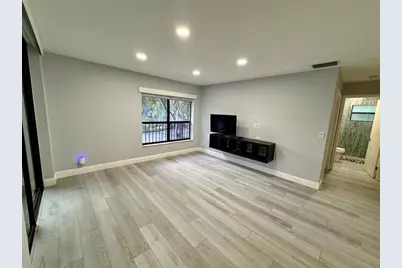 4174  Carambola Cir, Unit #4174, Coconut Creek, FL 33066 - Photo 4