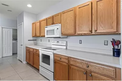 2601  Creekside Dr, Fort Pierce, FL 34981 - Photo 8
