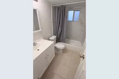 7910  Taft St, Unit #109, Pembroke Pines, FL 33024 - Photo 6