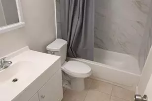 7910 Taft St, Pembroke Pines, FL 33024 - Photo 6