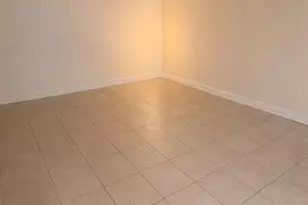 7910 Taft St, Pembroke Pines, FL 33024 - Photo 4