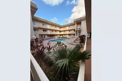 7910  Taft St, Unit #109, Pembroke Pines, FL 33024 - Photo 1