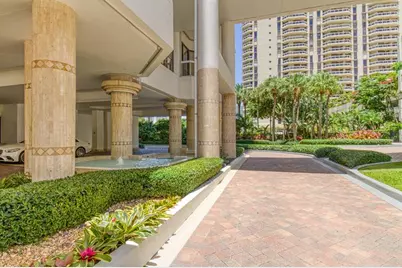 20185 E Country Club Dr, Unit #1709, Miami, FL 33180 - Photo 32