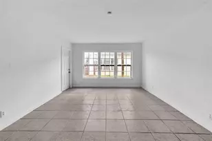 5748 NW 27th Ct, Fort Lauderdale, FL 33313 - Photo 18