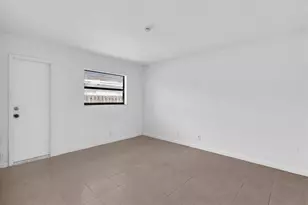 5748 NW 27th Ct, Fort Lauderdale, FL 33313 - Photo 10