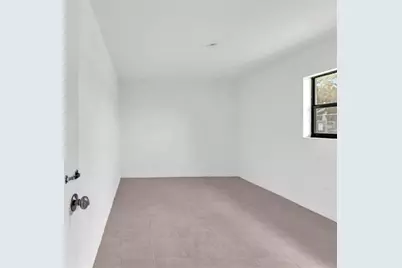 5748 NW 27th Ct, Fort Lauderdale, FL 33313 - Photo 14