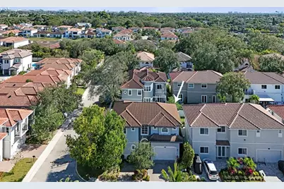 3534  Forest View Cr, Dania Beach, FL 33312 - Photo 4