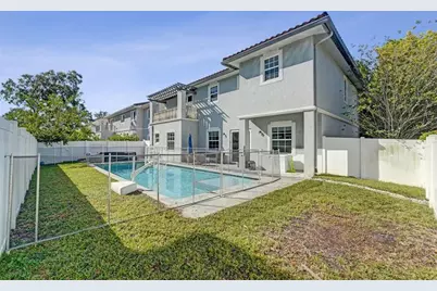 3534  Forest View Cr, Dania Beach, FL 33312 - Photo 10