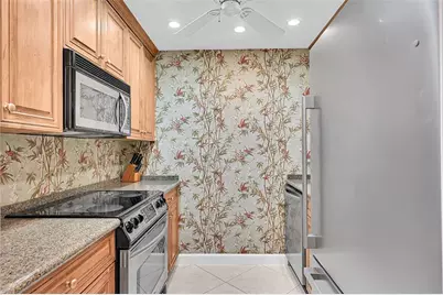 3215 SE 10th St, Unit #102, Pompano Beach, FL 33062 - Photo 12