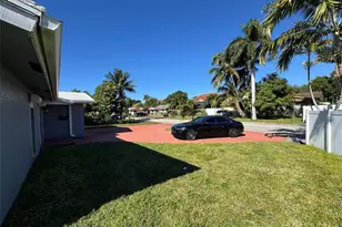 3100 NW 69th Ct, Fort Lauderdale, FL 33309 - Photo 4