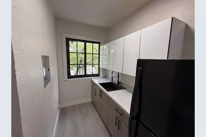 2000  Jefferson St, Unit #18, Hollywood, FL 33020 - Photo 12