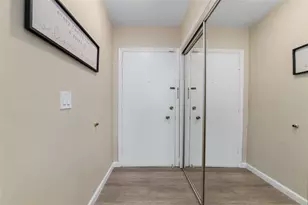 2201 NE 66th St, Fort Lauderdale, FL 33308 - Photo 2