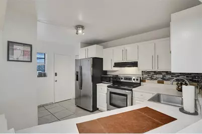 1690 NE 191st St, Unit #112-1, Miami, FL 33179 - Photo 4