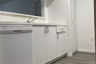 12112 St.Andrews Pl, Miramar, FL 33025 - Photo 8