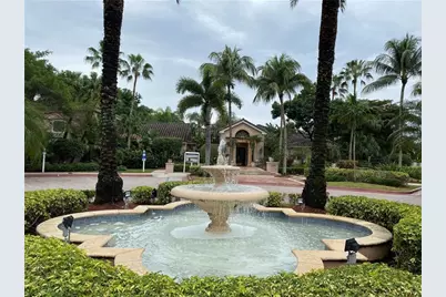 12112  Saint Andrews Pl, Unit #205, Miramar, FL 33025 - Photo 24