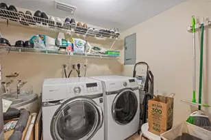 3050 NE 47th Ct, Fort Lauderdale, FL 33308 - Photo 12