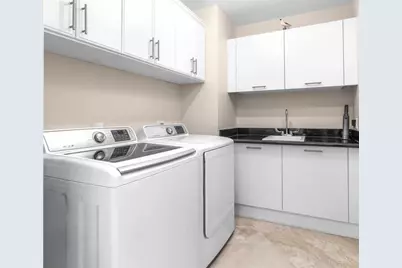 701 SE 21st Ave, Unit #304, Deerfield Beach, FL 33441 - Photo 10