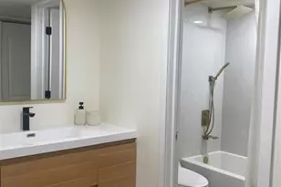 9471 Evergreen Pl, Davie, FL 33324 - Photo 16