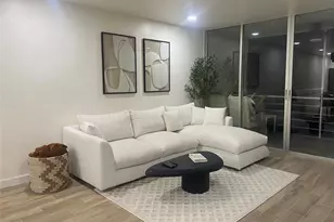 9471 Evergreen Pl, Davie, FL 33324 - Photo 4