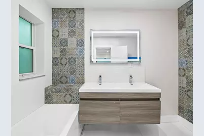 714 NE 16th Ave, Fort Lauderdale, FL 33304 - Photo 12