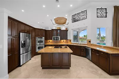 10203 NW 50th Place, Coral Springs, FL 33076 - Photo 8