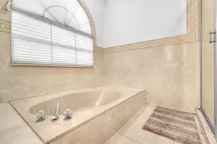 22710 Meridiana Dr, Boca Raton, FL 33433 - Photo 20