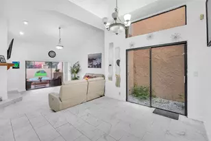 22710 Meridiana Dr, Boca Raton, FL 33433 - Photo 2