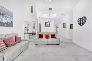 22710 Meridiana Dr, Boca Raton, FL 33433 - Photo 4