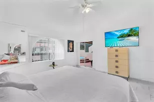 22710 Meridiana Dr, Boca Raton, FL 33433 - Photo 16