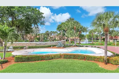 22710  Meridiana Dr, Boca Raton, FL 33433 - Photo 30