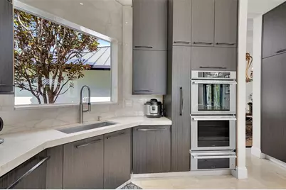 3600  Paddock Rd, Weston, FL 33331 - Photo 32