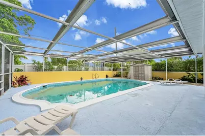 111 NE 46th St, Oakland Park, FL 33334 - Photo 28