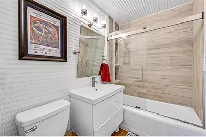 111 NE 46th St, Oakland Park, FL 33334 - Photo 20