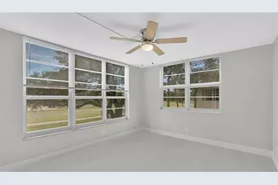 3800  Oaks Clubhouse Dr, Unit #201, Pompano Beach, FL 33069 - Photo 26