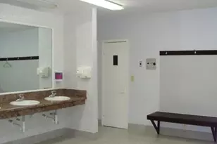 3800 Oaks Clubhouse Dr, Pompano Beach, FL 33069 - Photo 34