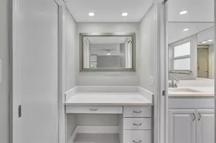 3800 Oaks Clubhouse Dr, Pompano Beach, FL 33069 - Photo 28