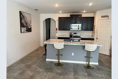 692 SW Paar Dr, Port Saint Lucie, FL 34953 - Photo 4