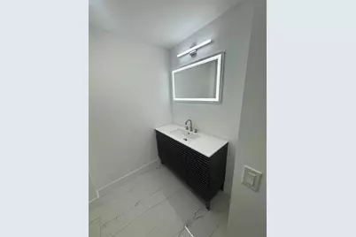 761 E Coco Plum Cir, Unit #6, Plantation, FL 33324 - Photo 10