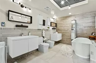 704 N Ocean Blvd, Pompano Beach, FL 33062 - Photo 28