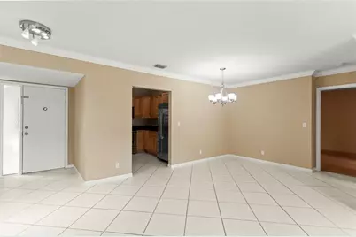 4498  Carambola Cir, Unit #27303, Pompano Beach, FL 33066 - Photo 14