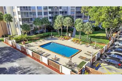 10777 W Sample Rd, Unit #711, Coral Springs, FL 33065 - Photo 4