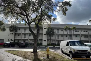 8100 Sunrise Lakes Blvd, Sunrise, FL 33322 - Photo 2