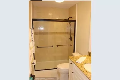 3010 NW 68th St, Unit #102, Fort Lauderdale, FL 33309 - Photo 18