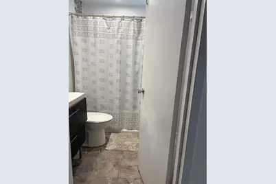 6303 NW 73rd Ave, Tamarac, FL 33321 - Photo 8