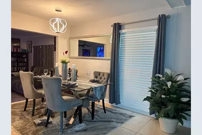 6303 NW 73rd Ave, Tamarac, FL 33321 - Photo 6