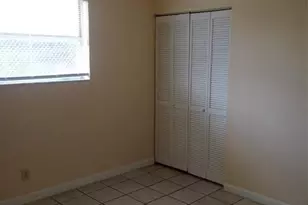 [Address not provided], Hallandale Beach, FL 33009 - Photo 8